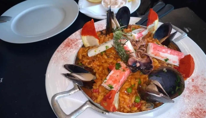 Che Montevideo Paella - Restaurante