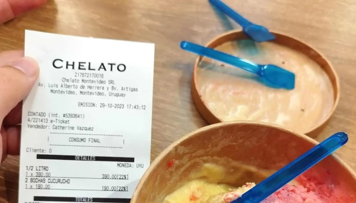 Chelato Helados:  Comentario 1 - Heladería