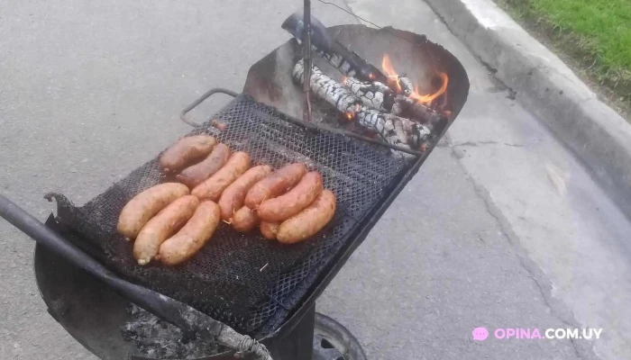 Choripanes Panchos Ta Rico Amigo Comida Y Bebida - Restaurante de comida rápida