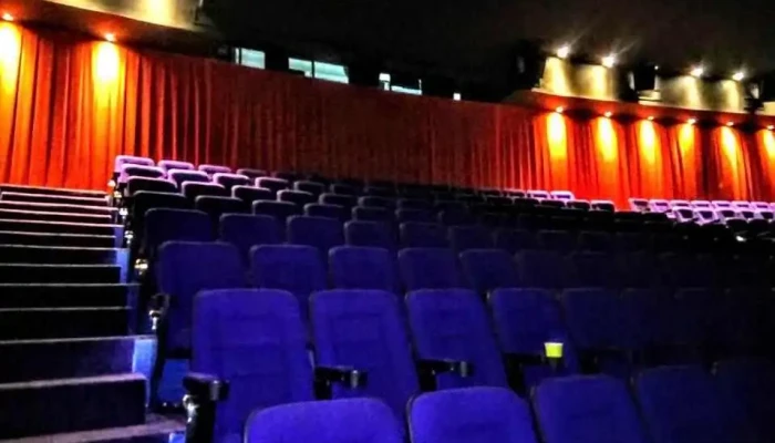 Cinema Rocha - Casco Urbano