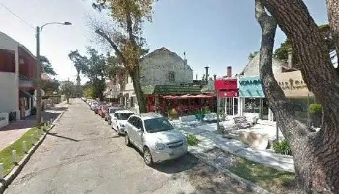 Ciudad Inmobiliaria -  Direccion - Montevideo