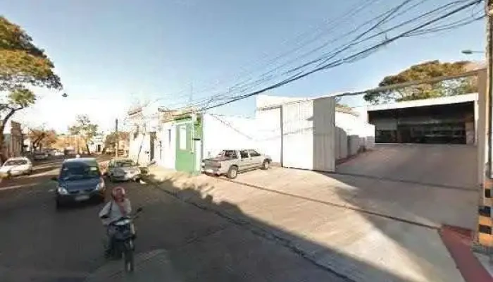 Clandestina Cerveza Artesanal:  Street View Y 360 - Cervecería artesanal