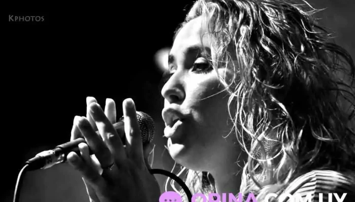 Clases De Canto Maria Amaya San Carlos Promocion - San Carlos