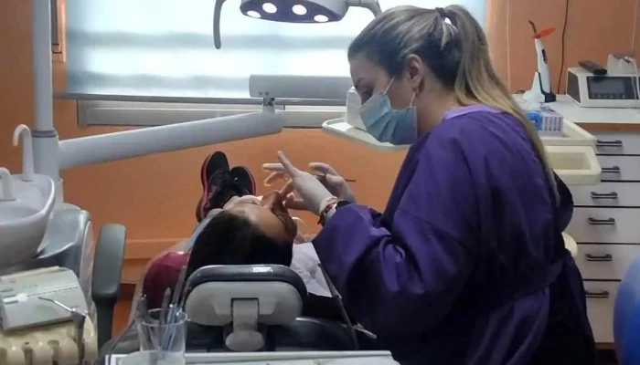 Clinica Dental Tres Cruces Horario - Montevideo