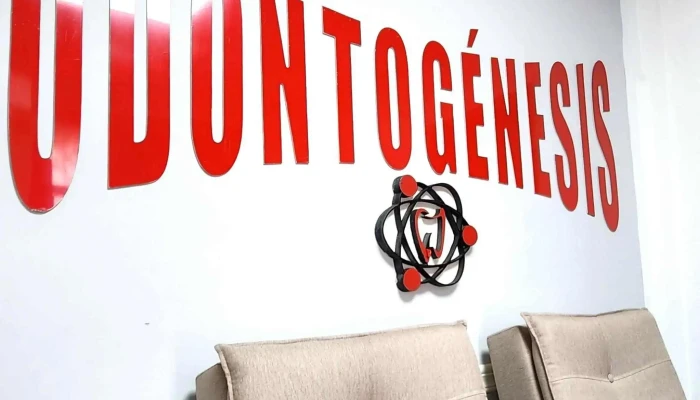 Clínica Odontogénesis. - Rivera