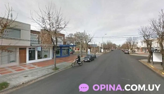 Clínica Odontológica - Col. Del Sacramento