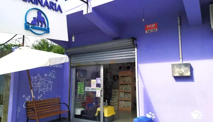 Clínica Veterinaria El Cimarrón - 20400 San Carlos