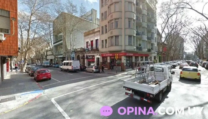 Cna Maestras Especializadas, Psicología, Psicopedagogía Y Psicomotricidad, Diagnóstico E Intervención - Montevideo