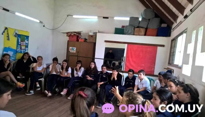 Colegio Joaquin Torres Garcia -  Estudiante - Piriápolis