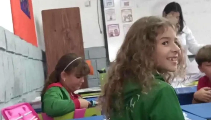 Colegio Nuevo Fabini -  Videos - Las Piedras