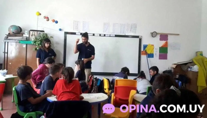 Colegio Santa Bernardita -  Estudiante - Montevideo