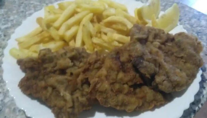 Comida Al Paso Y Kiosko Mil Horas Papas Fritas - Restaurante