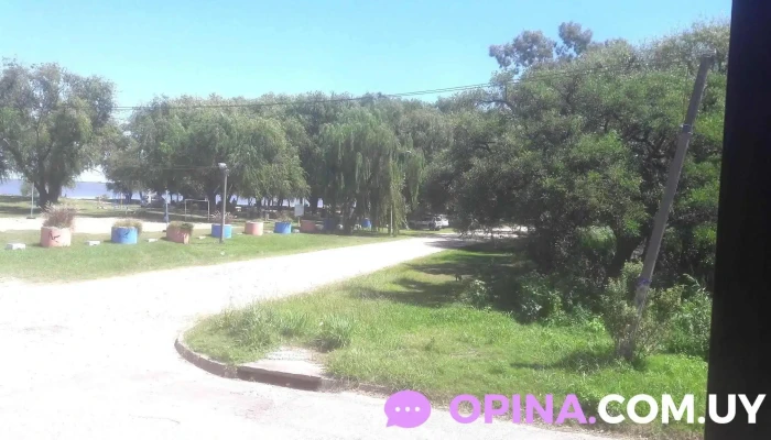 Complejo Del Lago -  Exterior - Juan L. Lacaze