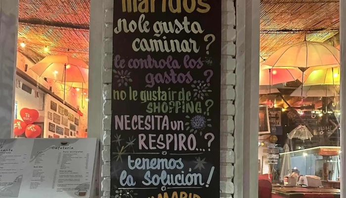 Confiteria La 2 Punta Del Este:  Comentario 11 - Cafetería