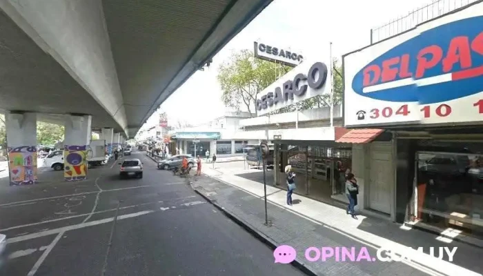 Confiteria Pupe:  Montevideo - Cafetería