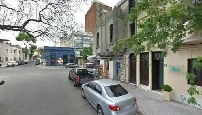 Consultorio Clinico Libertad -  Abierto Ahora - Montevideo