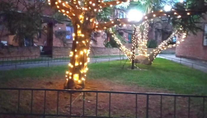 Cooperativa De Viviendas De Guardas -  Exterior - Montevideo