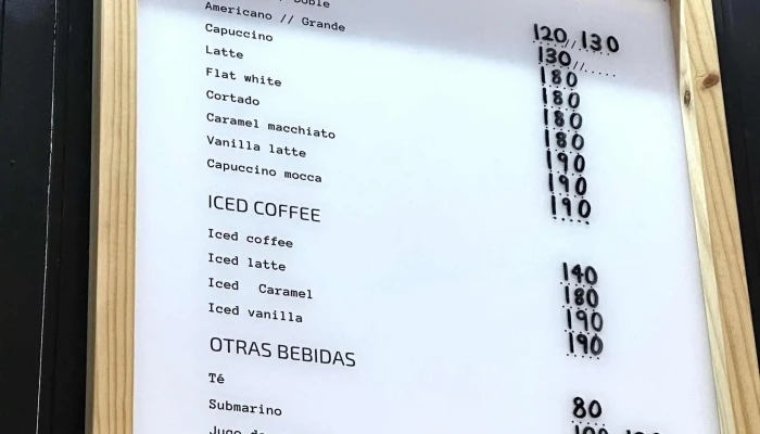 Corsario Coffee Takeaway:  Comentario 3 - Cafetería