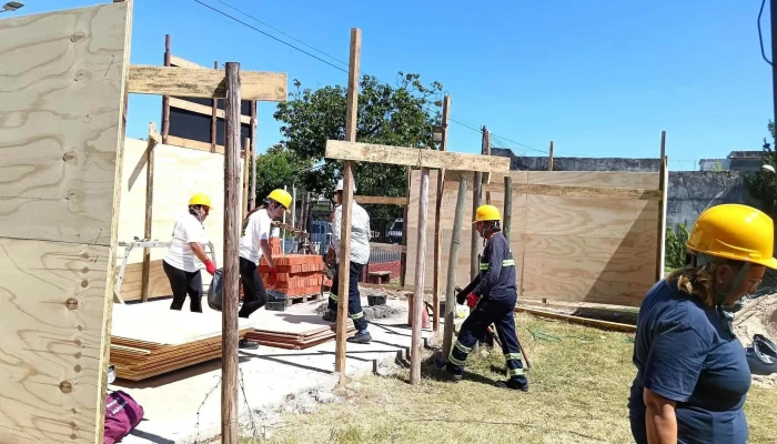 Covi Nuevos 40 De Los Visitantes - Montevideo