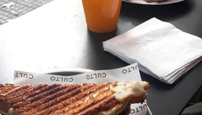 Culto Cafe Panini - Cafetería