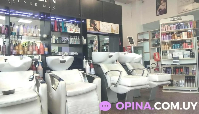 Daniel Staff - 11800 Montevideo