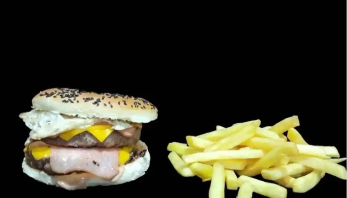 Date Un Gustito Actitud Hamburguesera:  Papas Fritas - Hamburguesería