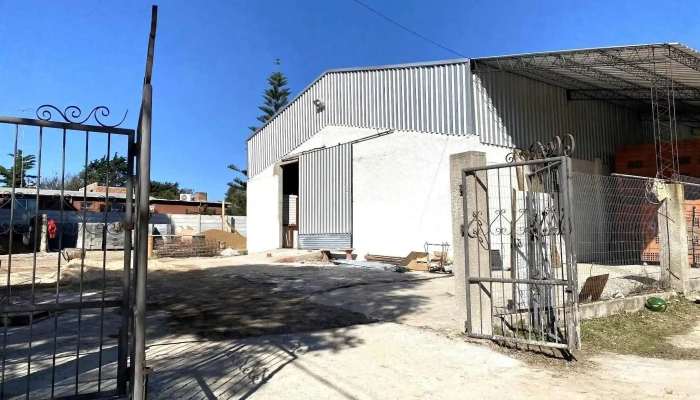 Deposito Barraca Maldonado Piriápolis - Piriápolis