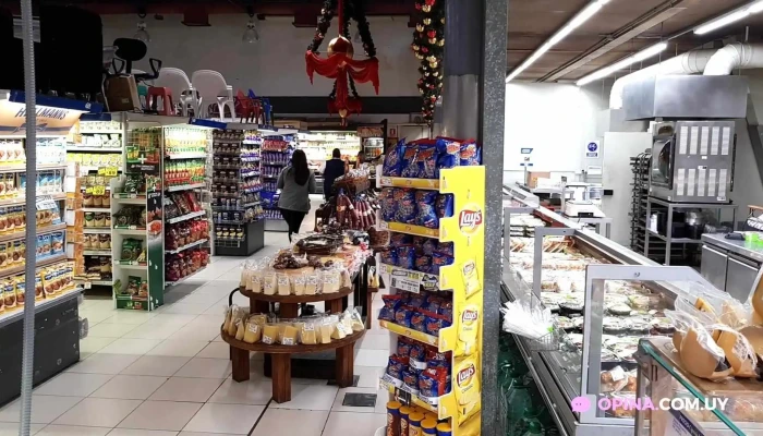 Devoto:  Interior - Supermercado