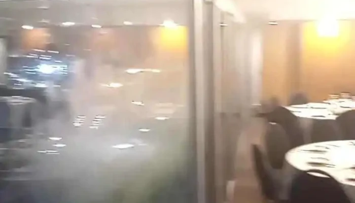 Diamantis Plaza -  Apartamento - Montevideo