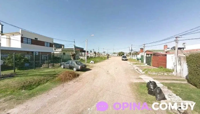 Diego Barber's - 14000 Gral. Líber Seregni