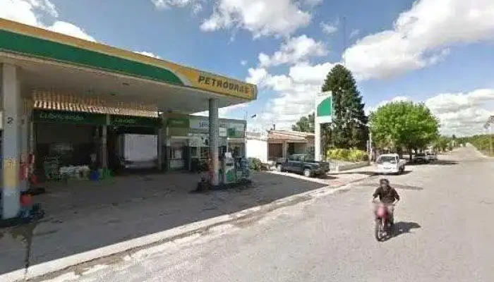 Disa:  Street View Y 360 - Gasolinera