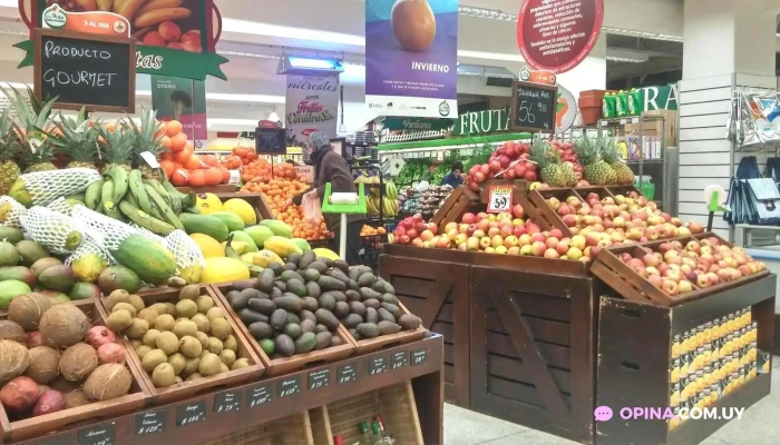 Disco Fresh Market:  Interior - Supermercado