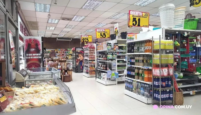 Disco Fresh Market:  Interior - Supermercado