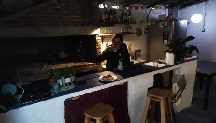 Don Frigerio:  Ambiente - Bar restaurante