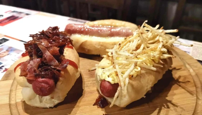 Don Ramon Cerveceria:  Hot Dog - Bar