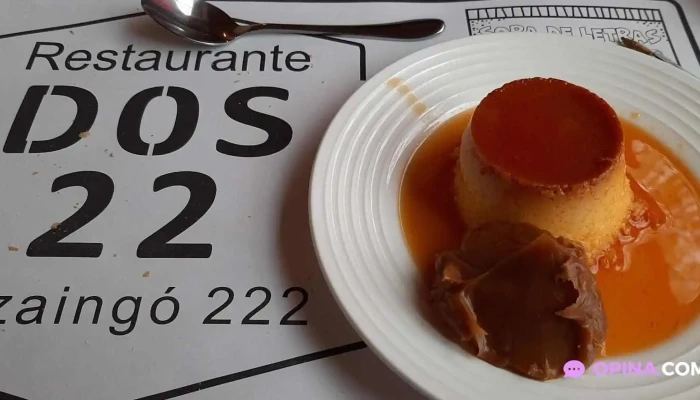 Dos 22 Restaurante:  Flan