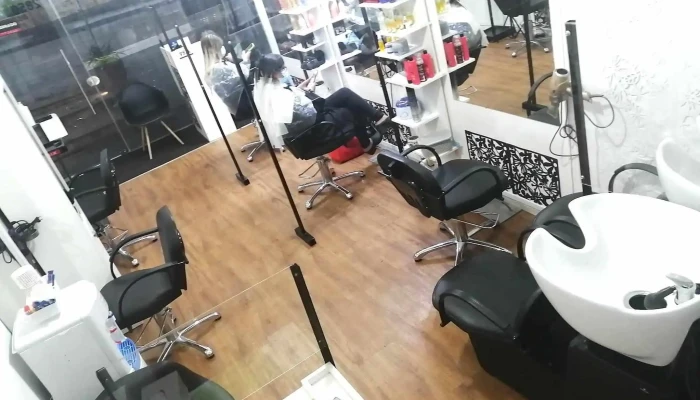 Duffey's Hairstylist - 11300 Montevideo