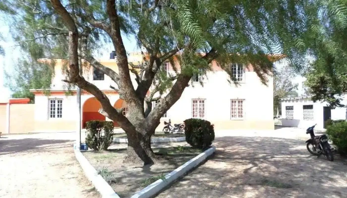 Échame un Centro Juvenil Inau Florida - Florida