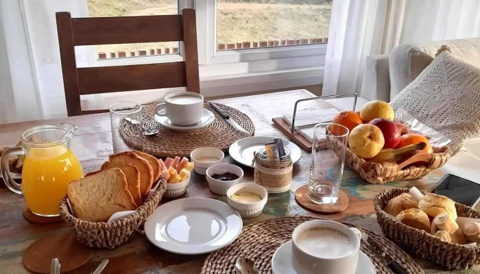 El Abrazo De Las Sierras:  Comida Y Bebida - Posada