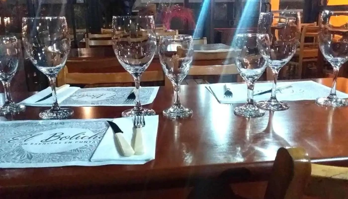 El Boliche Parrilla Con Esencias En Punta Del Este:  Todas - Restaurante familiar