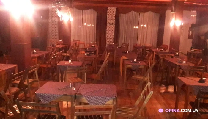 El Chamuyo:  Ambiente - Club nocturno