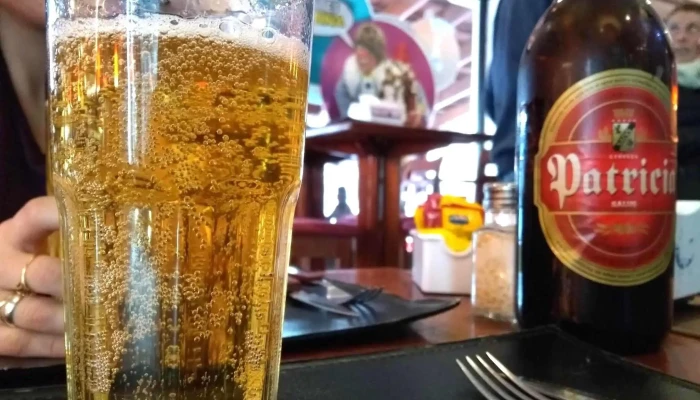 El Mercosur:  Cerveza - Restaurante de comida rápida