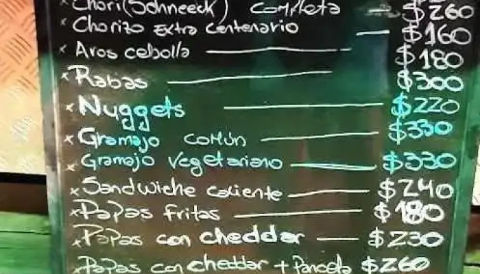 El Nuevo Petrolero:  Menu