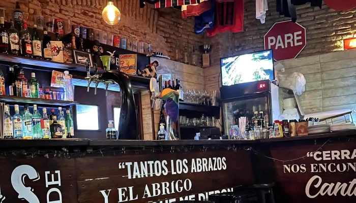 El Sotano Comentario 5 - Pub restaurante