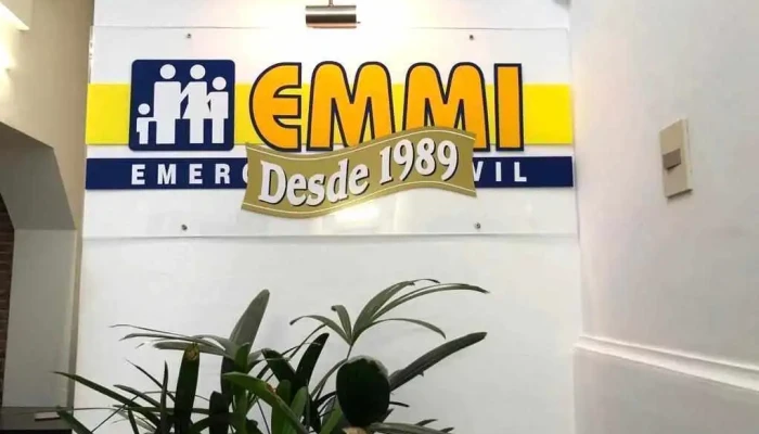 Emmi - Las Piedras