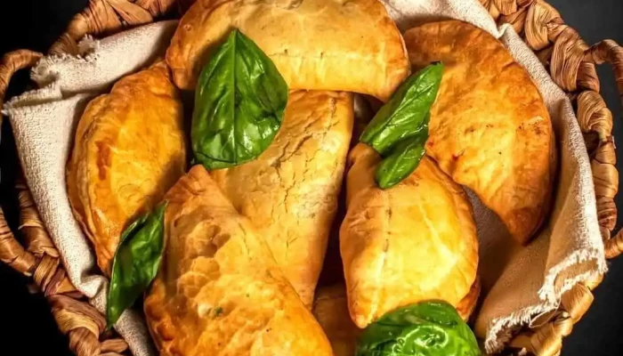 Empanadas Tu Deleite:  Comidas Y Bebidas - Restaurante