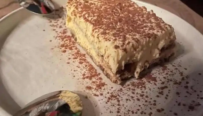 Es Mercat:  Tiramisu - Marisquería