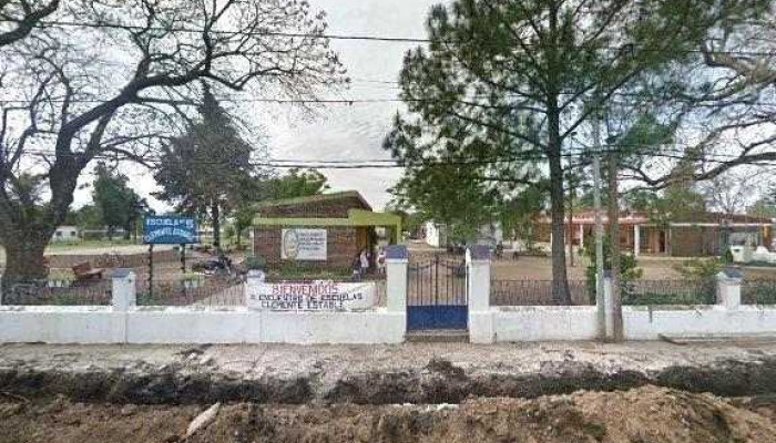 Escuela 5 -  Direcciondeg - Tomas Gomensoro