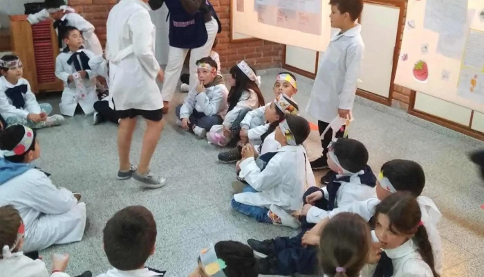 Escuela 63 -  Estudiante - Minas