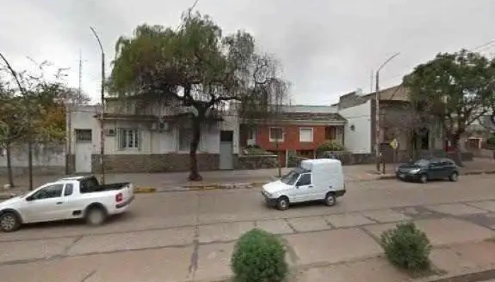 Escuela 8 Y 119 -  Zonadeg - Salto